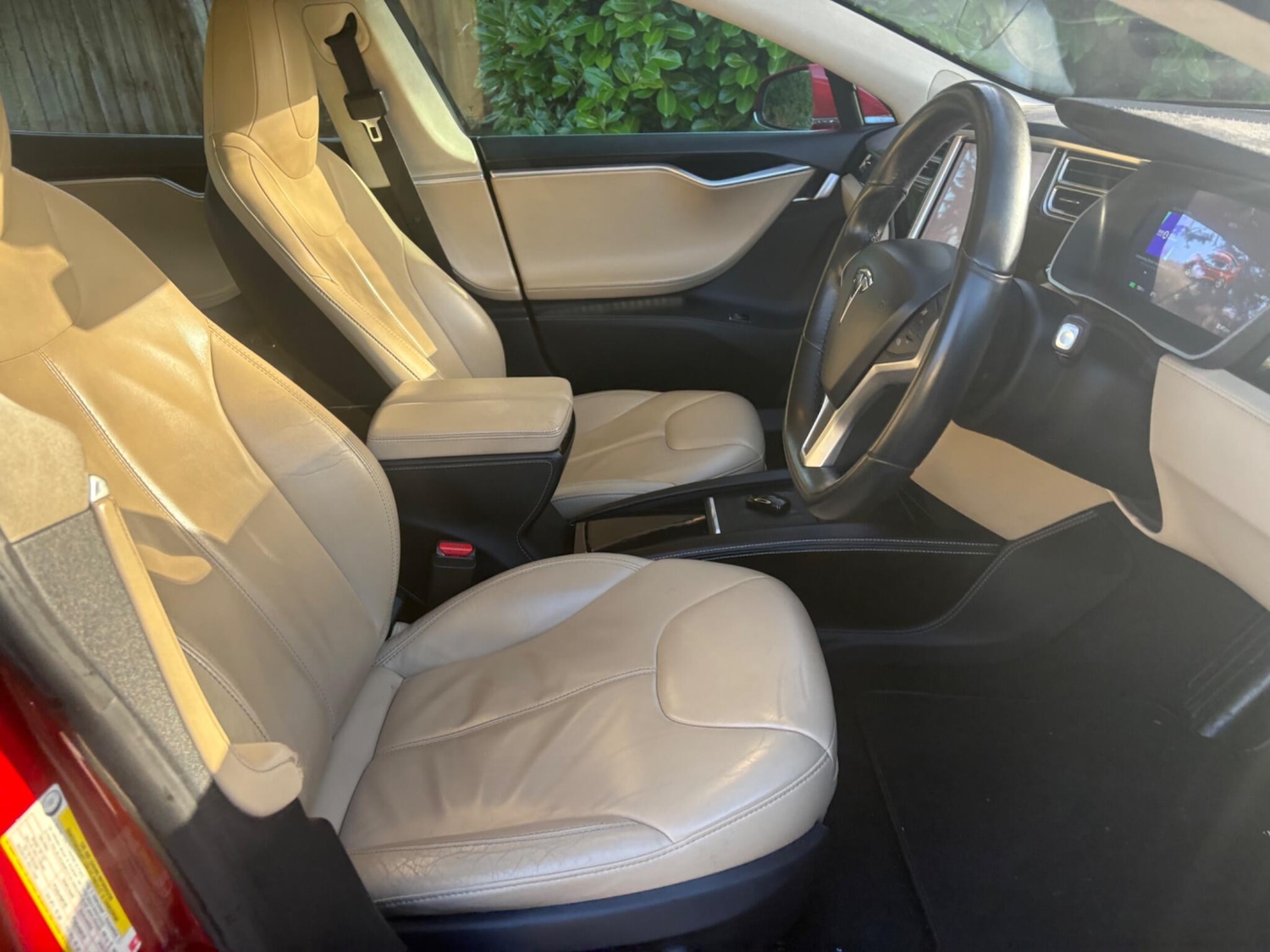 Used Tesla Model S 2015 for sale - 77226155: Photo 27