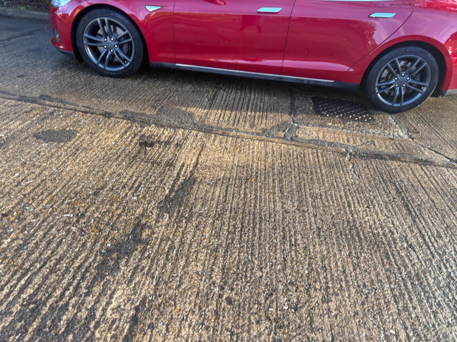 Used Tesla Model S 2015 for sale - 77226155: Photo 85