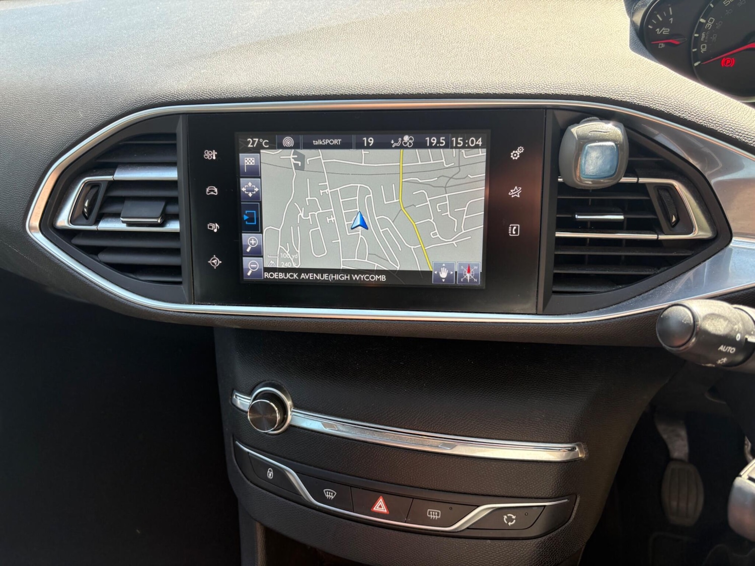 Used Peugeot 308 2016 for sale - 77262875: Photo 25