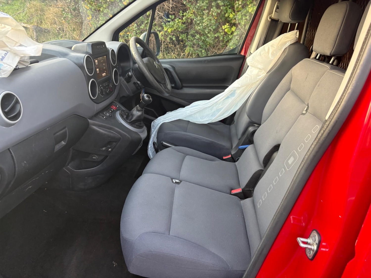 Used Citroen Berlingo 2015 for sale - 76937649: Photo 19