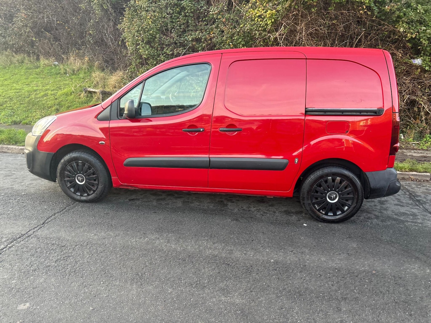 Used Citroen Berlingo 2015 for sale - 76937649: Photo 44