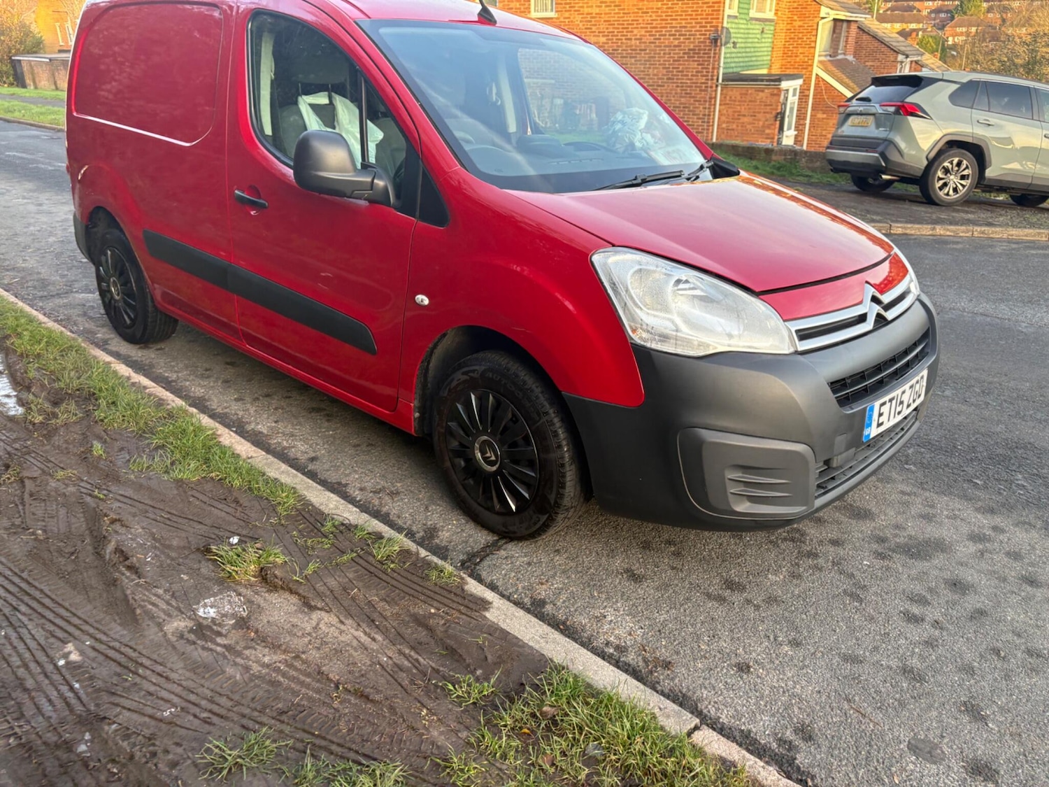 Used Citroen Berlingo 2015 for sale - 76937649: Photo 8