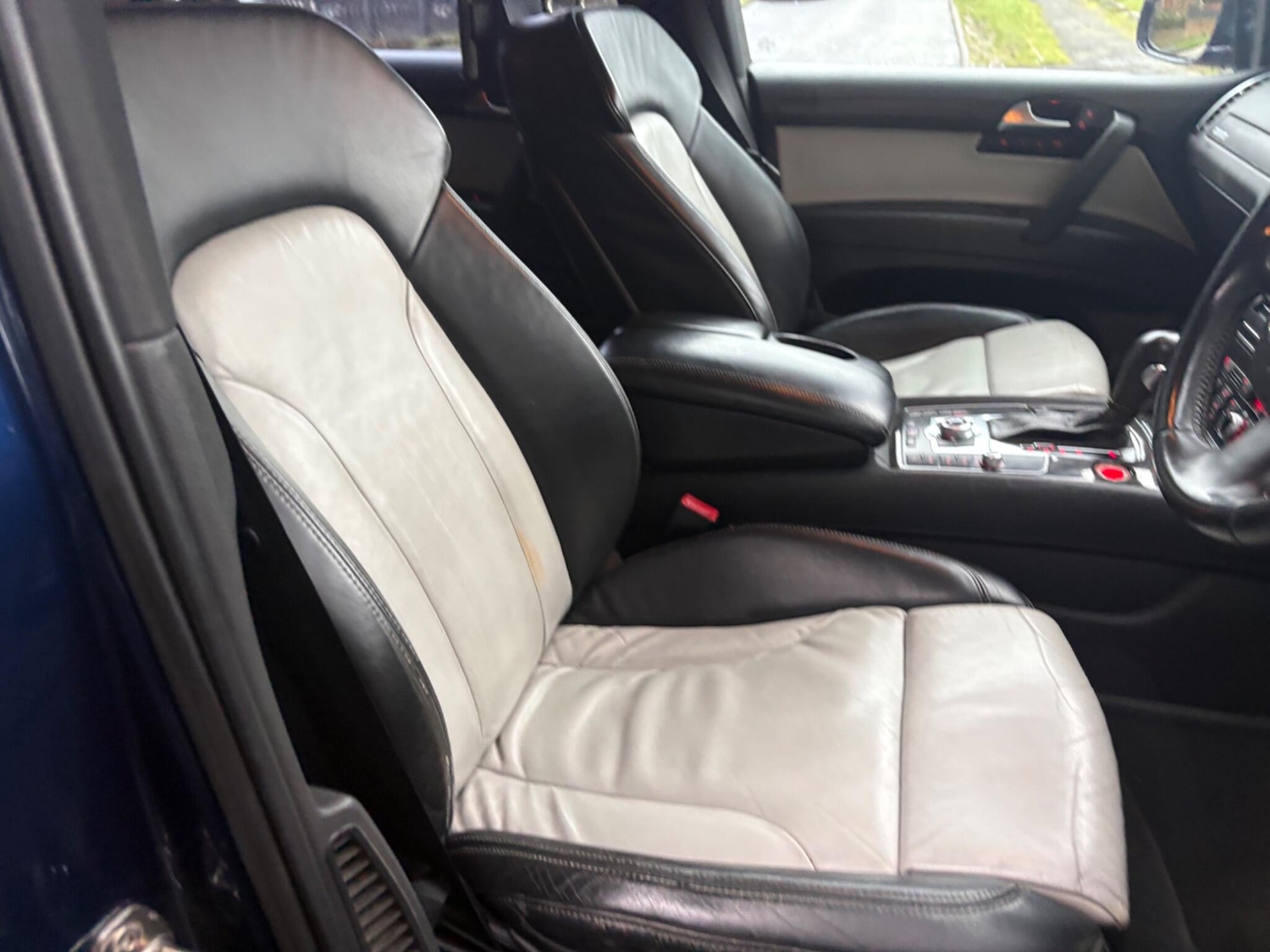 Used Audi Q7 2010 for sale - 77470969: Photo 29