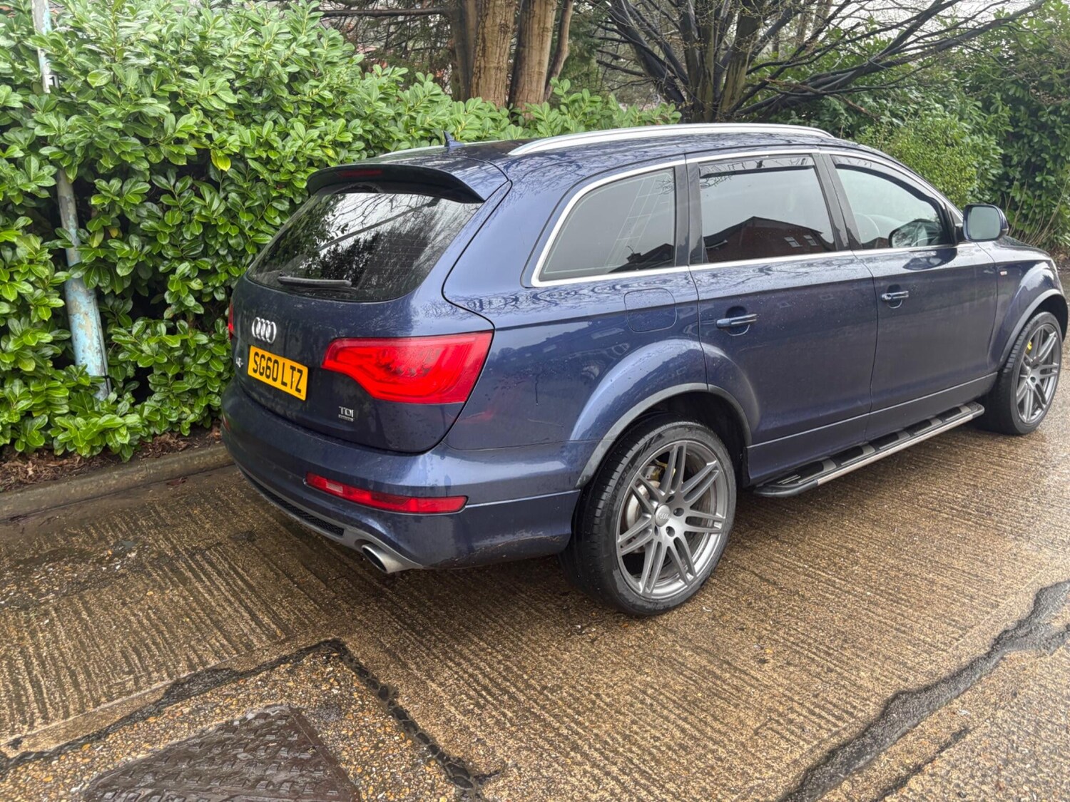 Used Audi Q7 2010 for sale - 77470969: Photo 45