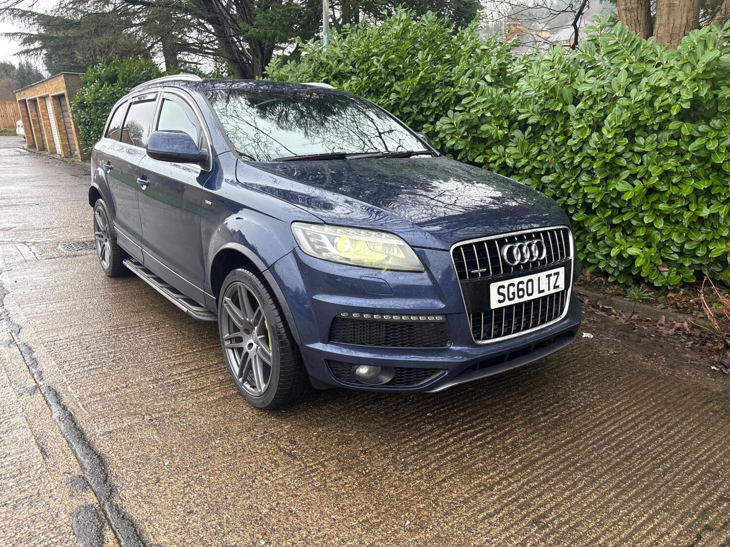 Used Audi Q7 2010 for sale - 77470969: Photo 48