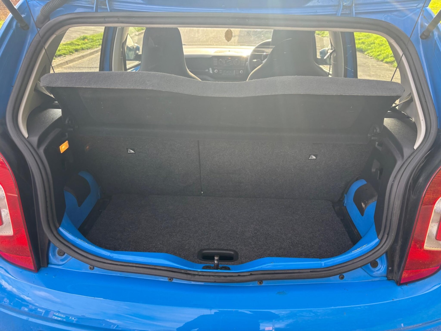 Used Volkswagen up! 2016 for sale - 76934268: Photo 11