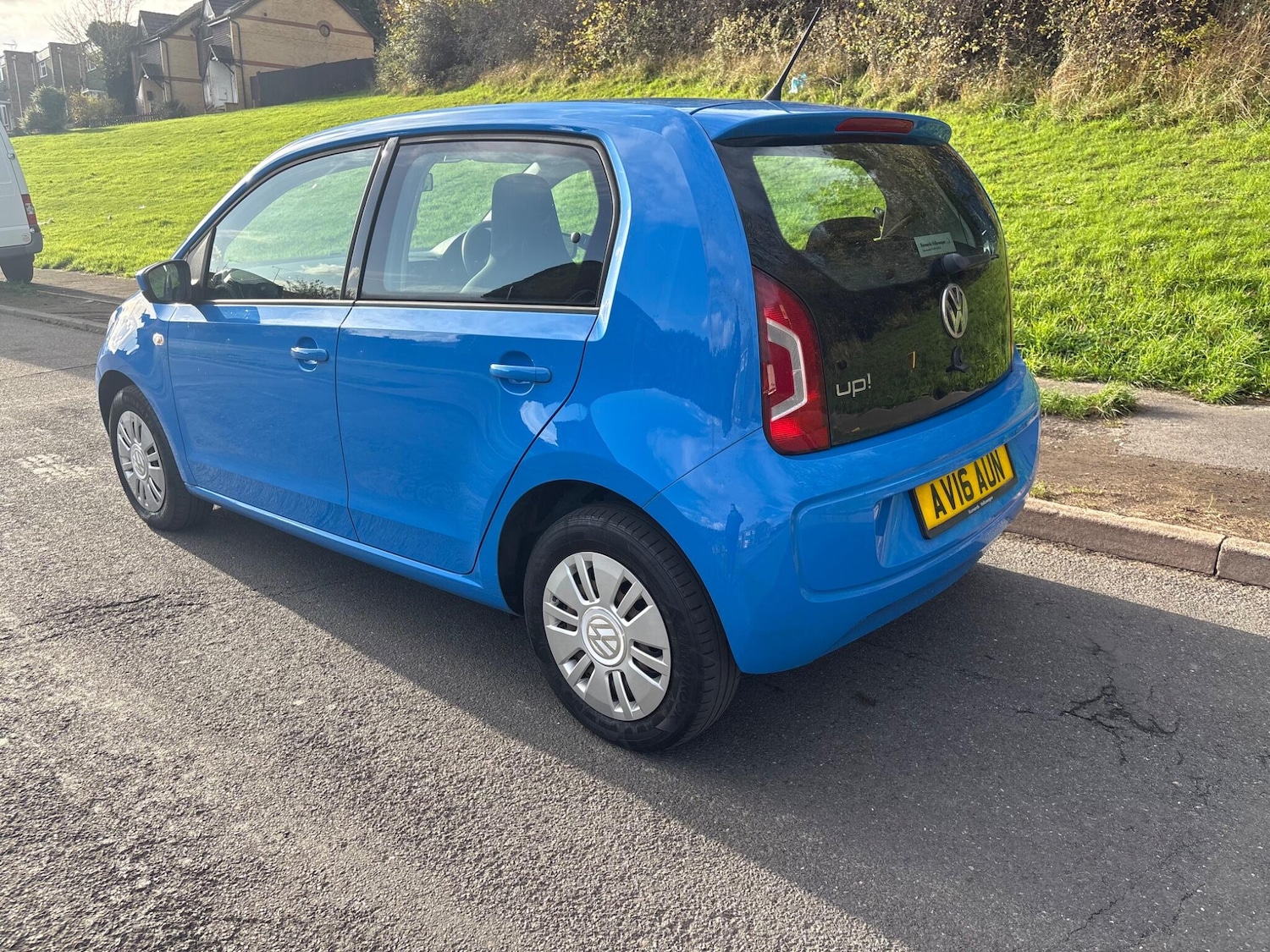 Used Volkswagen up! 2016 for sale - 76934268: Photo 79
