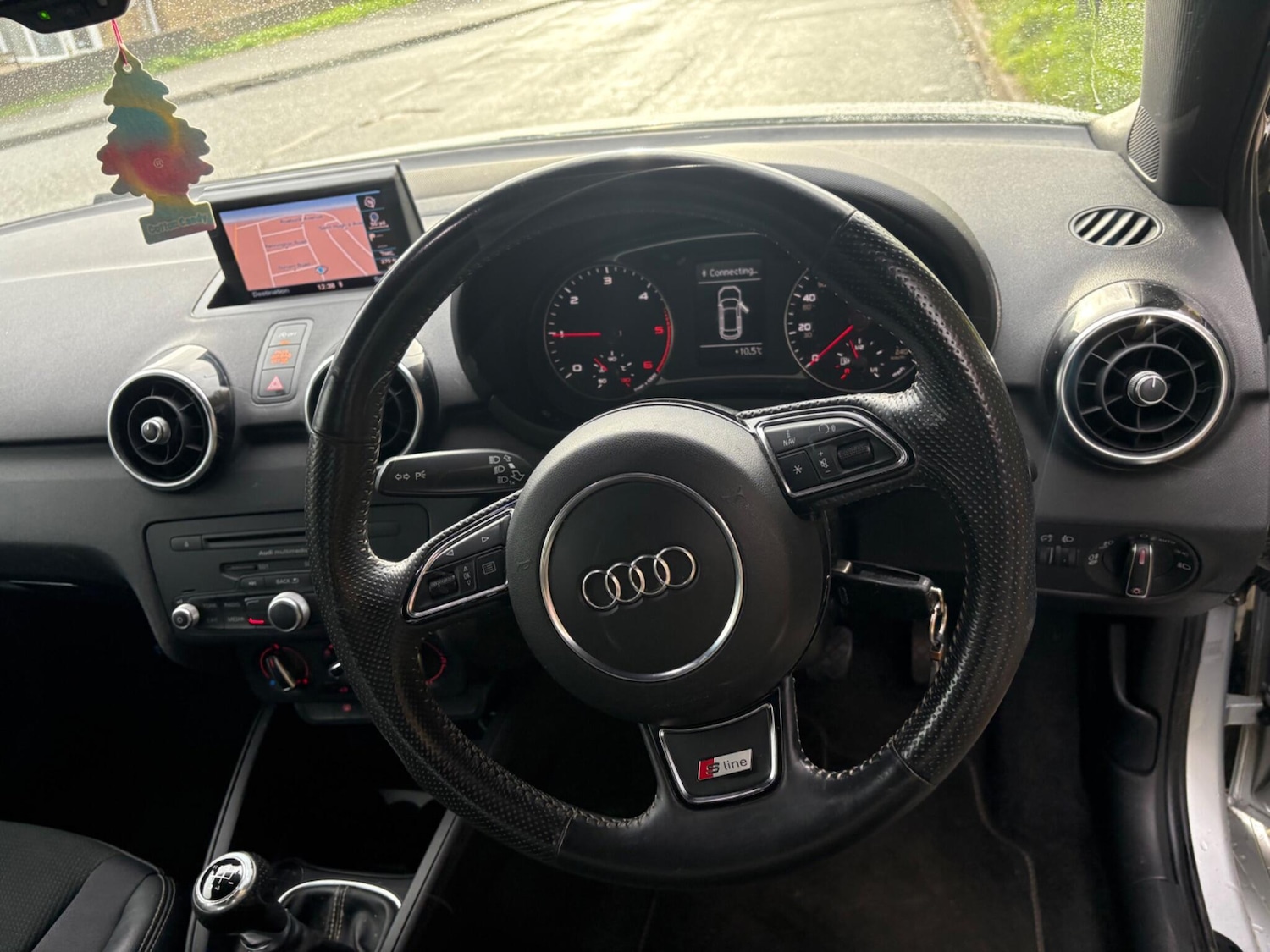 Used Audi A1 2013 for sale - 76851353: Photo 27