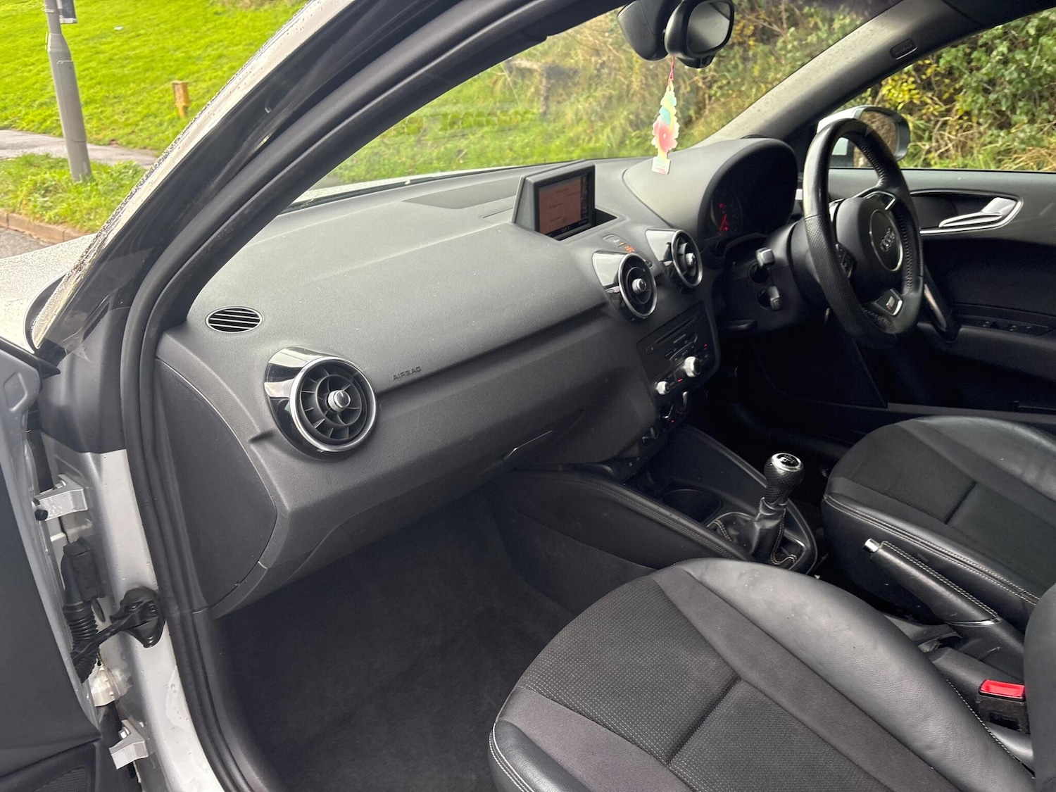 Used Audi A1 2013 for sale - 76851353: Photo 34