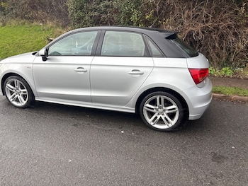 Used Audi A1 2013 for sale - 76851353: Photo