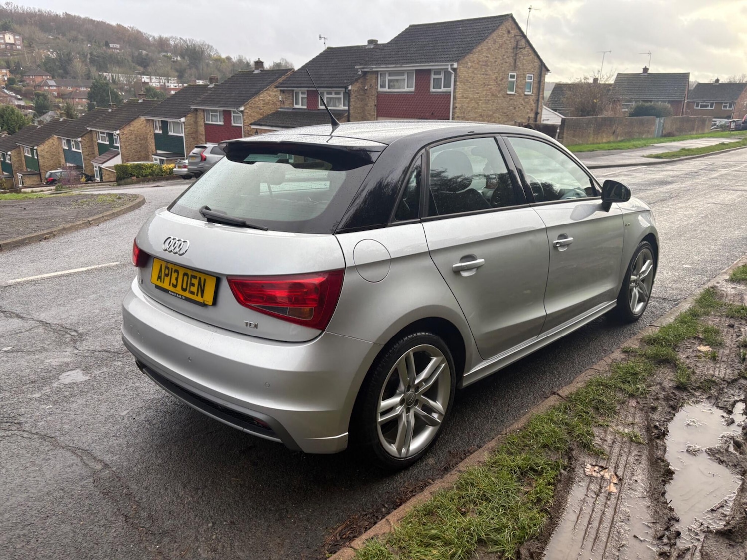 Used Audi A1 2013 for sale - 76851353: Photo 77