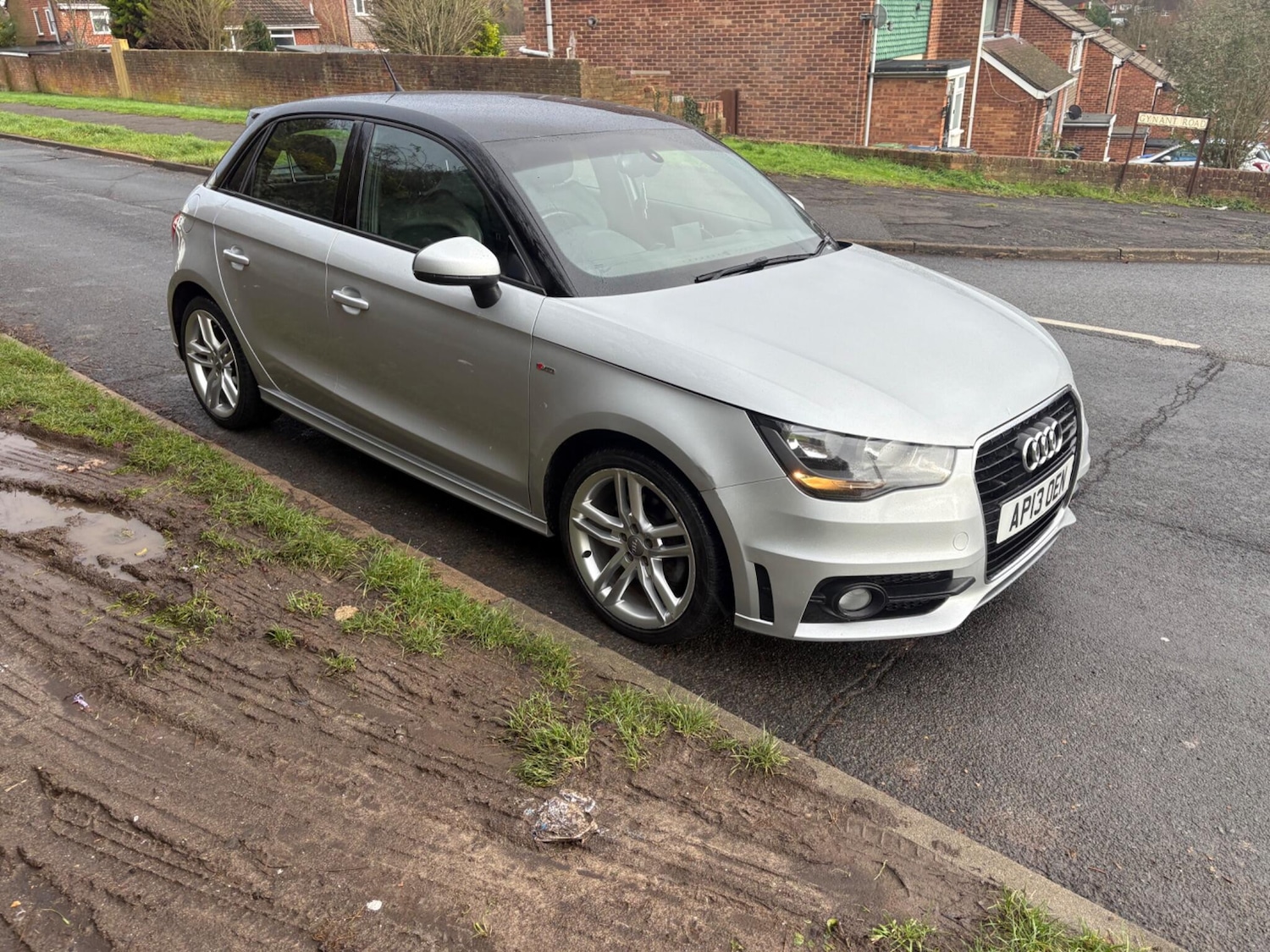 Used Audi A1 2013 for sale - 76851353: Photo 8