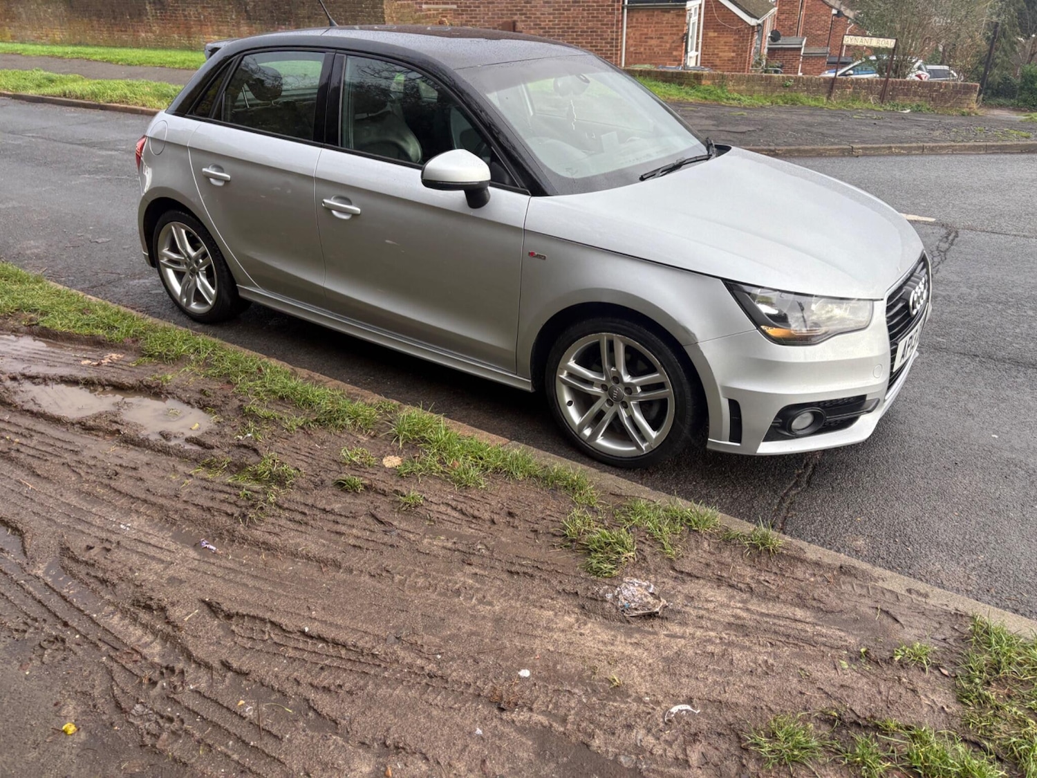 Used Audi A1 2013 for sale - 76851353: Photo 81