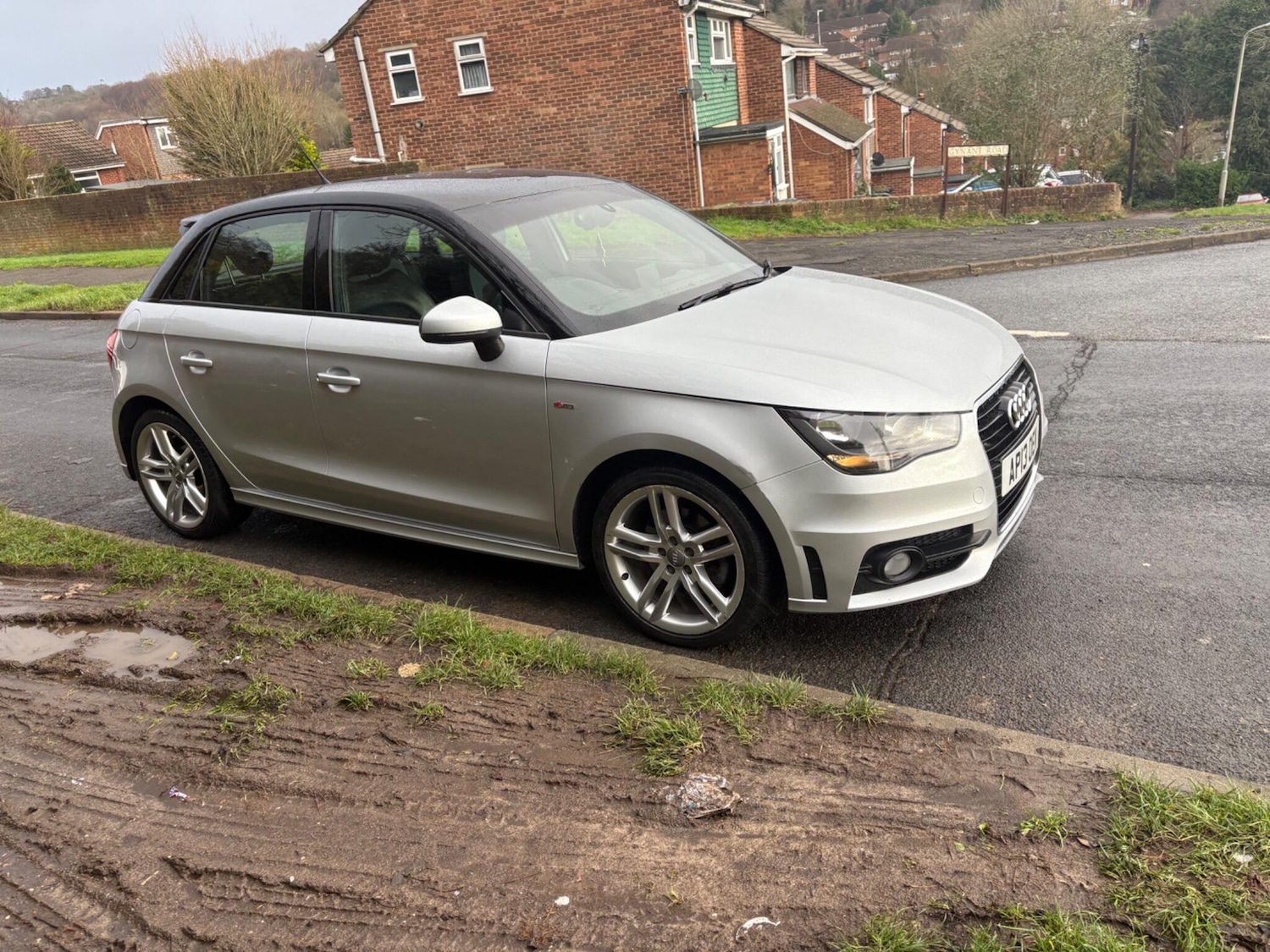 Used Audi A1 2013 for sale - 76851353: Photo 9