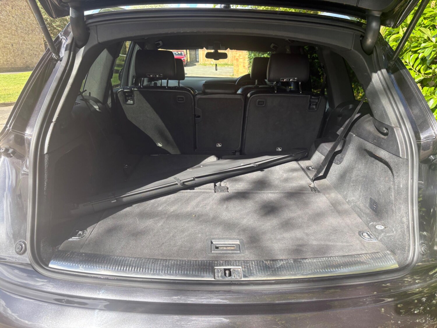 Used Audi Q7 2012 for sale - 78220942: Photo 28