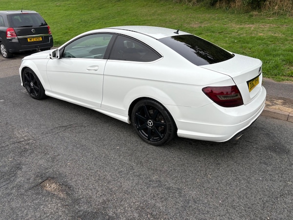 Used Mercedes-Benz C-Class 2012 for sale - 76169275: Photo 18