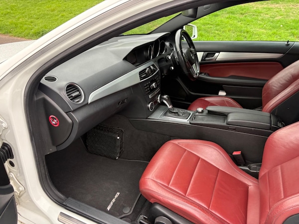 Used Mercedes-Benz C-Class 2012 for sale - 76169275: Photo 31