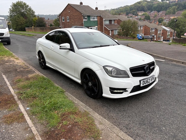 Used Mercedes-Benz C-Class 2012 for sale - 76169275: Photo 48