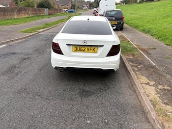 Used Mercedes-Benz C-Class 2012 for sale - 76169275: Photo