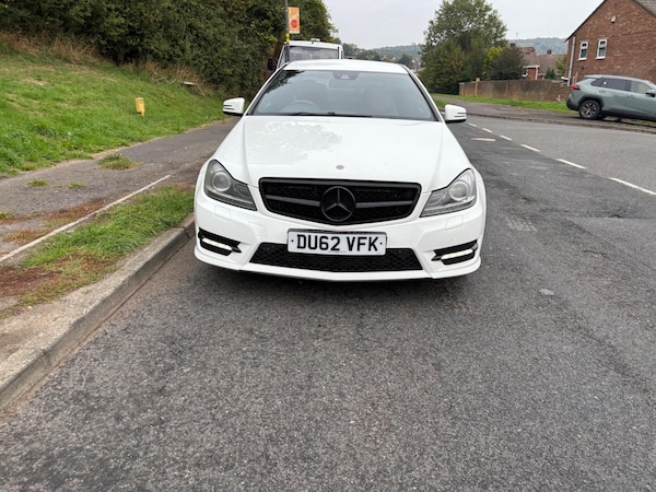 Used Mercedes-Benz C-Class 2012 for sale - 76169275: Photo 7