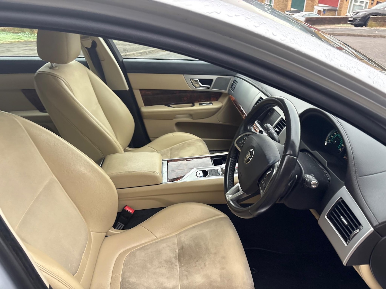 Used Jaguar XF 2013 for sale - 76648132: Photo 76