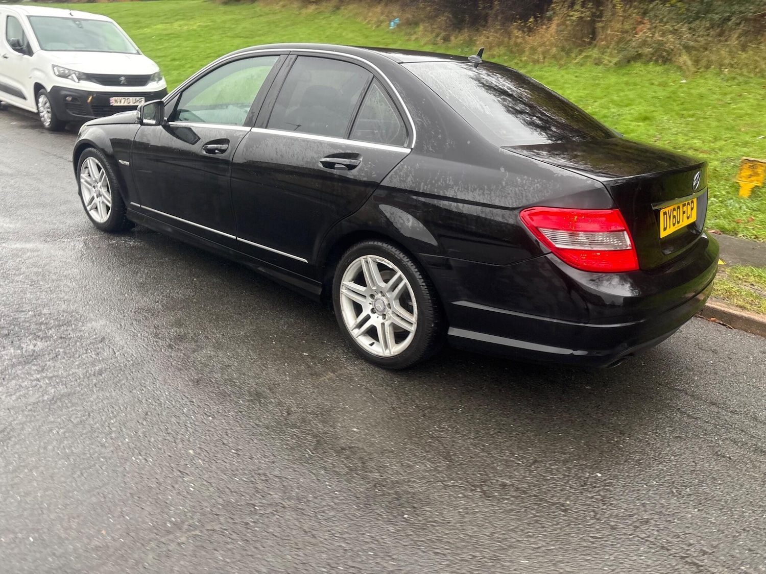 Used Mercedes-Benz C Class 2010 for sale - 77018442: Photo 38