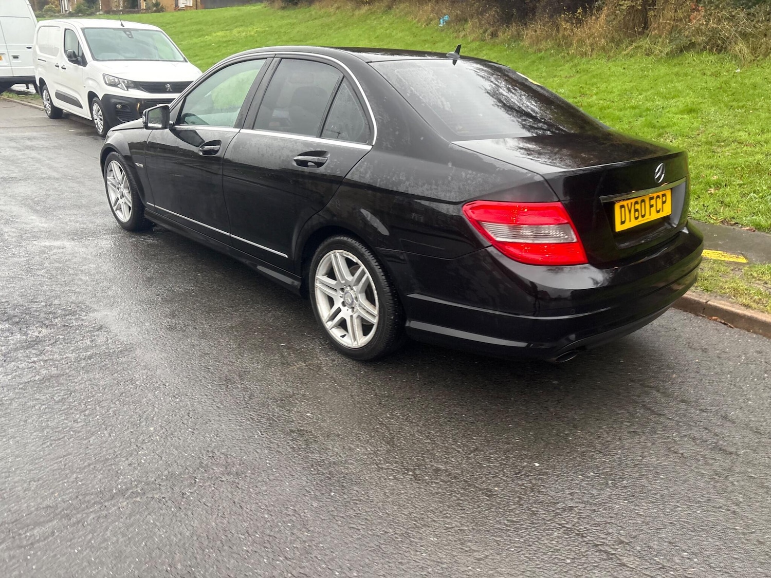 Used Mercedes-Benz C Class 2010 for sale - 77018442: Photo 68