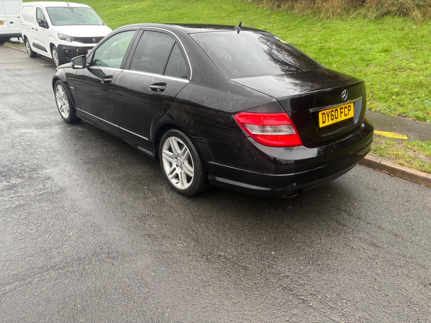 Used Mercedes-Benz C Class 2010 for sale - 77018442: Photo 70
