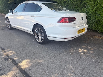 Used Volkswagen Passat 2017 for sale - 79511106: Photo