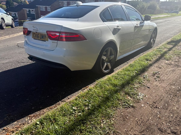 Used Jaguar XE 2016 for sale - 76217662: Photo 49