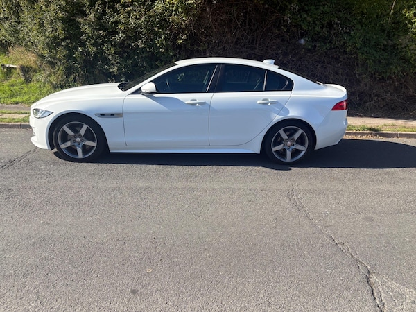 Used Jaguar XE 2016 for sale - 76217662: Photo 5