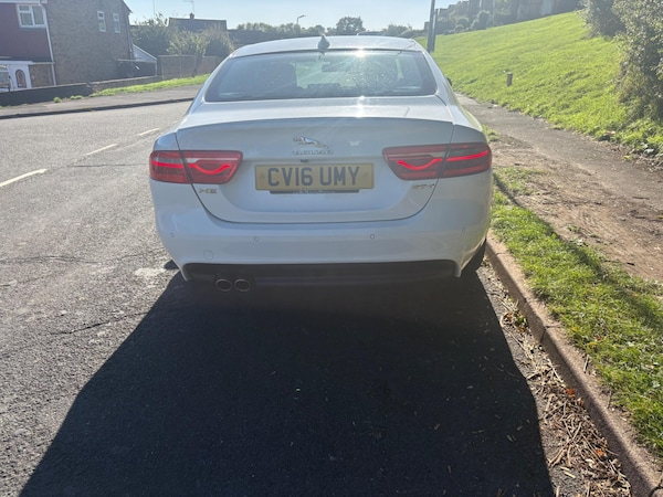 Used Jaguar XE 2016 for sale - 76217662: Photo 8