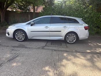 Used Toyota Avensis 2016 for sale - 79163313: Photo