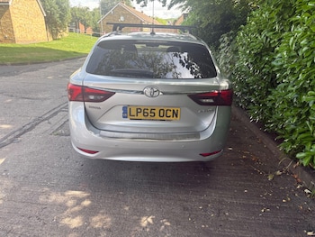 Used Toyota Avensis 2016 for sale - 79163313: Photo