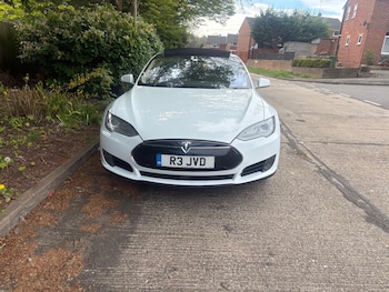 Used Tesla Model S 2016 for sale - 78247105: Photo