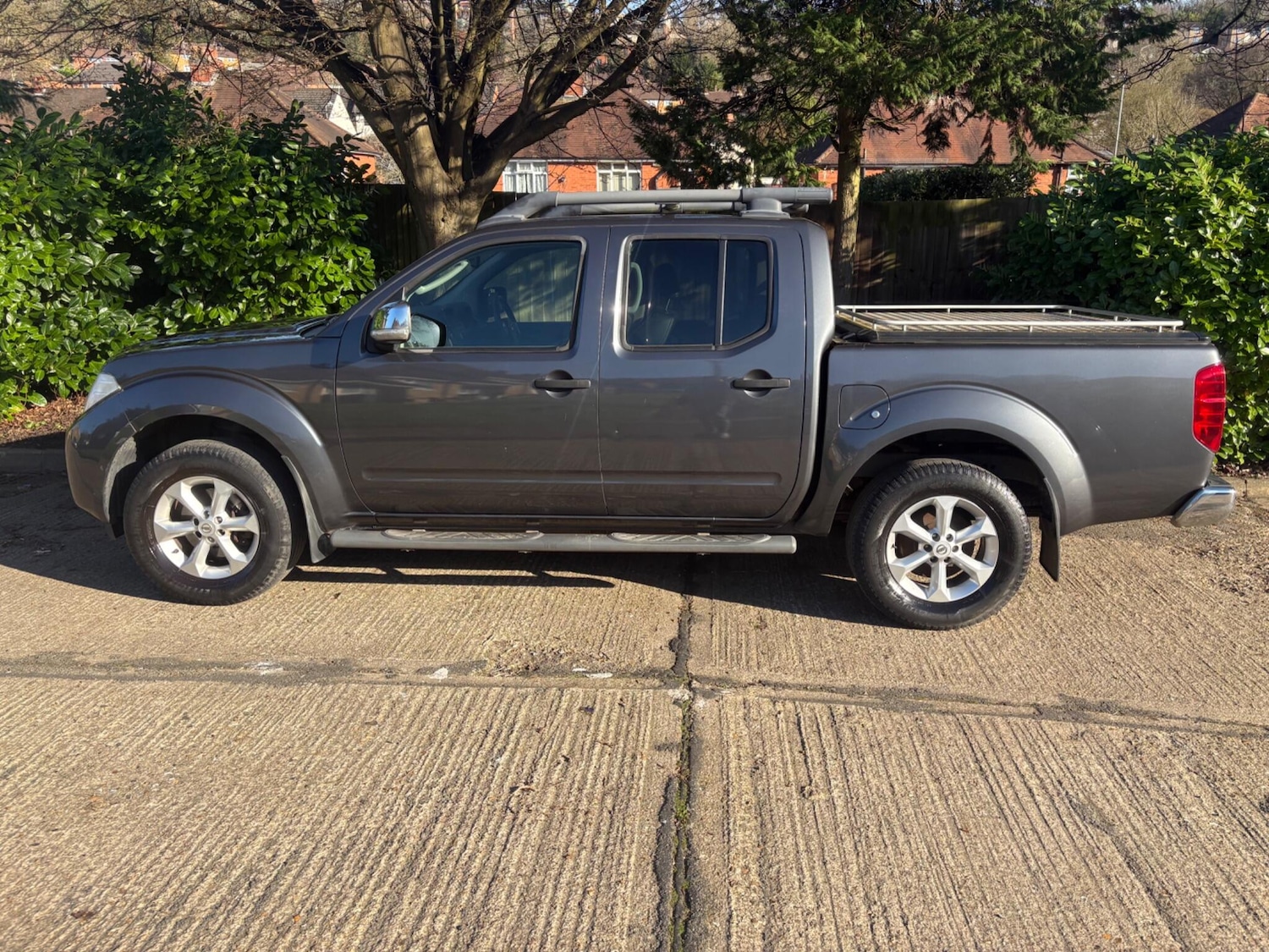 Used Nissan Navara 2015 for sale - 77726437: Photo 2