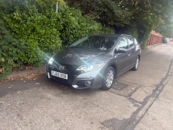 Used Honda Civic 2015 for sale - 79810349: Photo