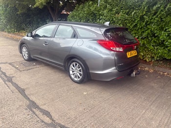 Used Honda Civic 2015 for sale - 79810349: Photo
