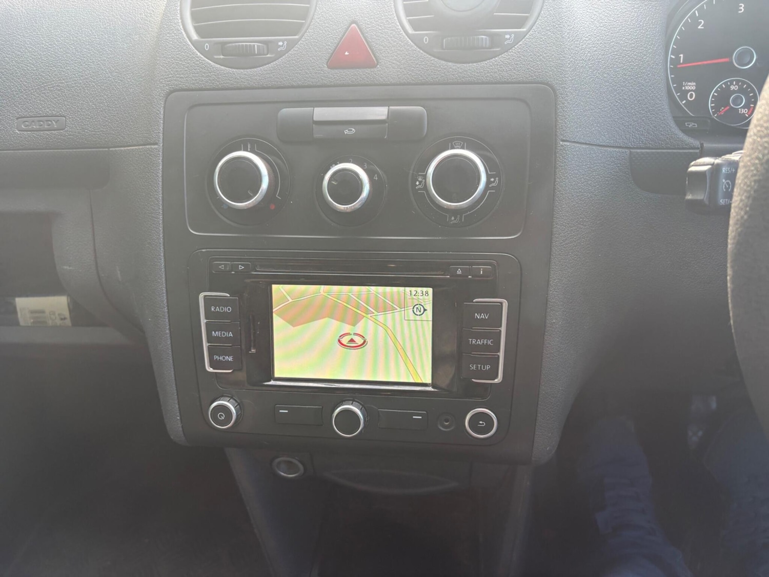 Used Volkswagen Caddy Maxi 2011 for sale - 77916244: Photo 11