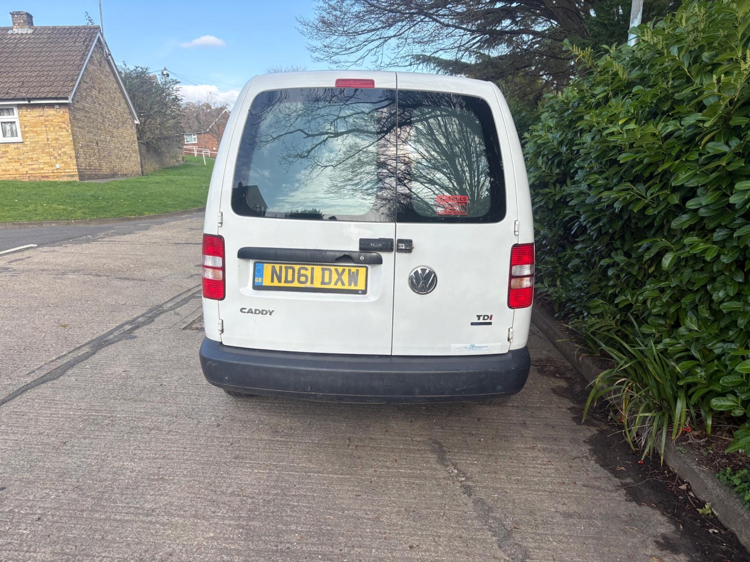 Used Volkswagen Caddy Maxi 2011 for sale - 77916244: Photo 28