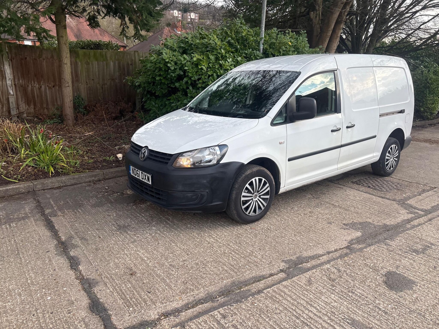 Used Volkswagen Caddy Maxi 2011 for sale - 77916244: Photo 29
