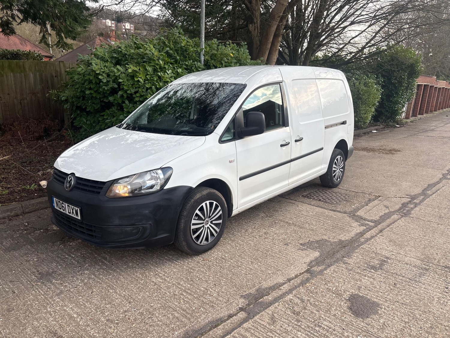Used Volkswagen Caddy Maxi 2011 for sale - 77916244: Photo 30