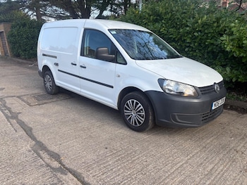 Used Volkswagen Caddy Maxi 2011 for sale - 77916244: Photo