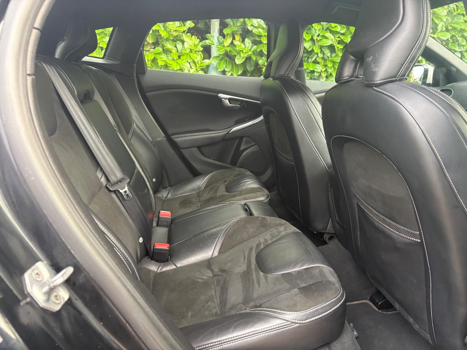 Used Volvo V40 2014 for sale - 77080126: Photo 30