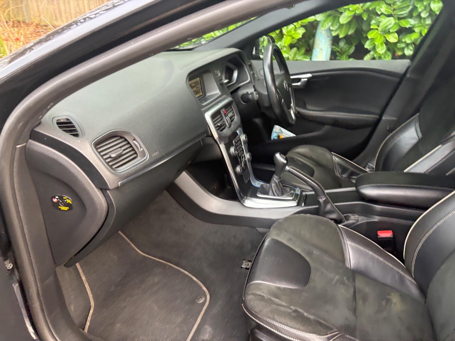 Used Volvo V40 2014 for sale - 77080126: Photo 37