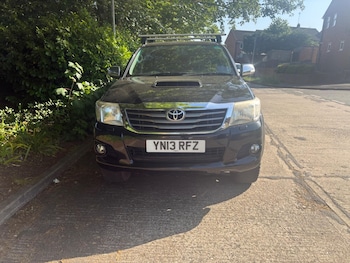 Used Toyota Hilux 2013 for sale - 78690028: Photo