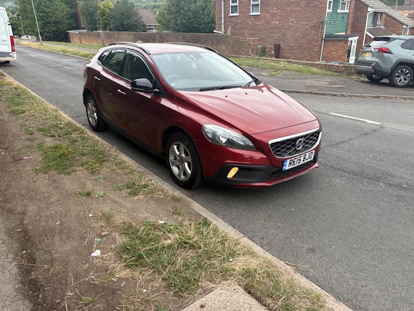 Used Volvo V40 Cross Country 2015 for sale - 75404760: Photo 12