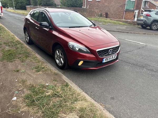 Used Volvo V40 Cross Country 2015 for sale - 75404760: Photo 31