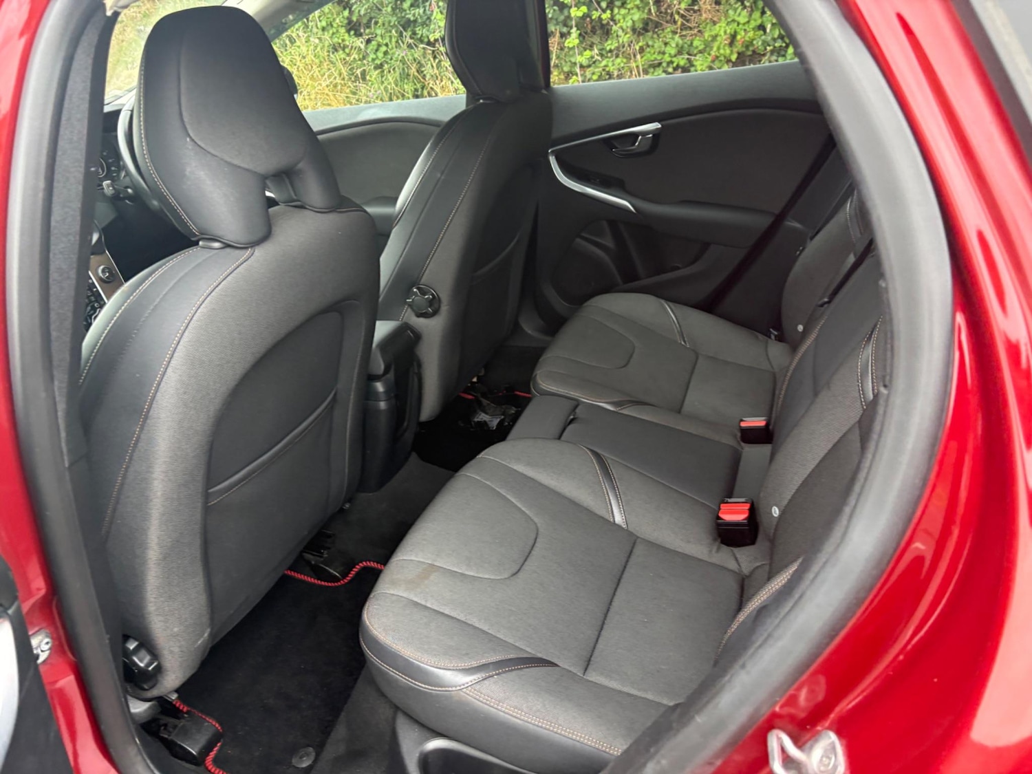 Used Volvo V40 Cross Country 2015 for sale - 75404760: Photo 56