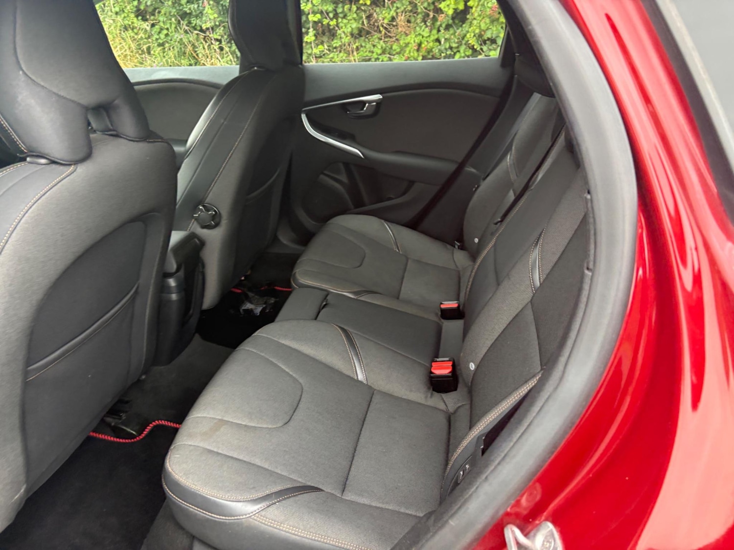 Used Volvo V40 Cross Country 2015 for sale - 75404760: Photo 57